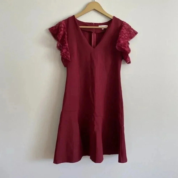 Heartloom Burgundy Dress - Picture 4 of 9